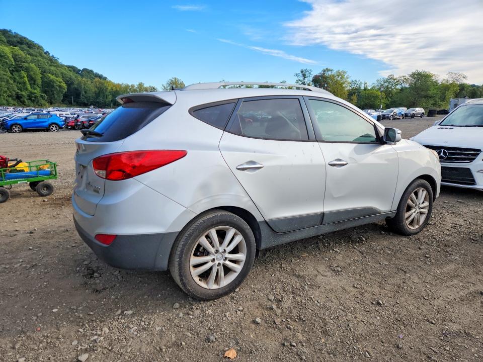 2012 Hyundai Tucson მანქანა იყიდება აუქციონზე, vin: KM8JU3AC4CU357239, აუქციონის ნომერი: 70142896