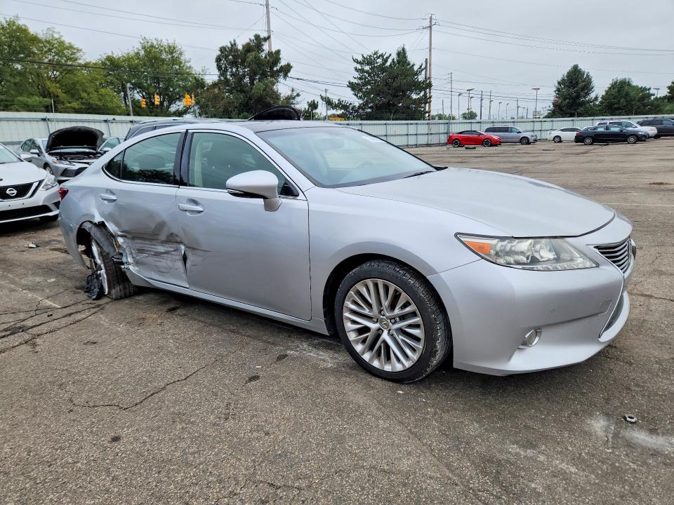 2013 Lexus Es მანქანა იყიდება აუქციონზე, vin: JTHBK1GG2D2083550, აუქციონის ნომერი: 70400006
