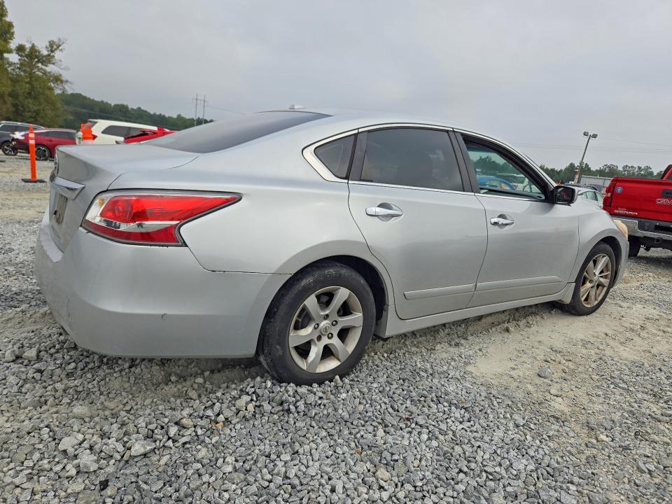 Продажа на аукционе авто 2015 Nissan Altima, vin: 1N4AL3AP8FC102796, номер лота: 71110876