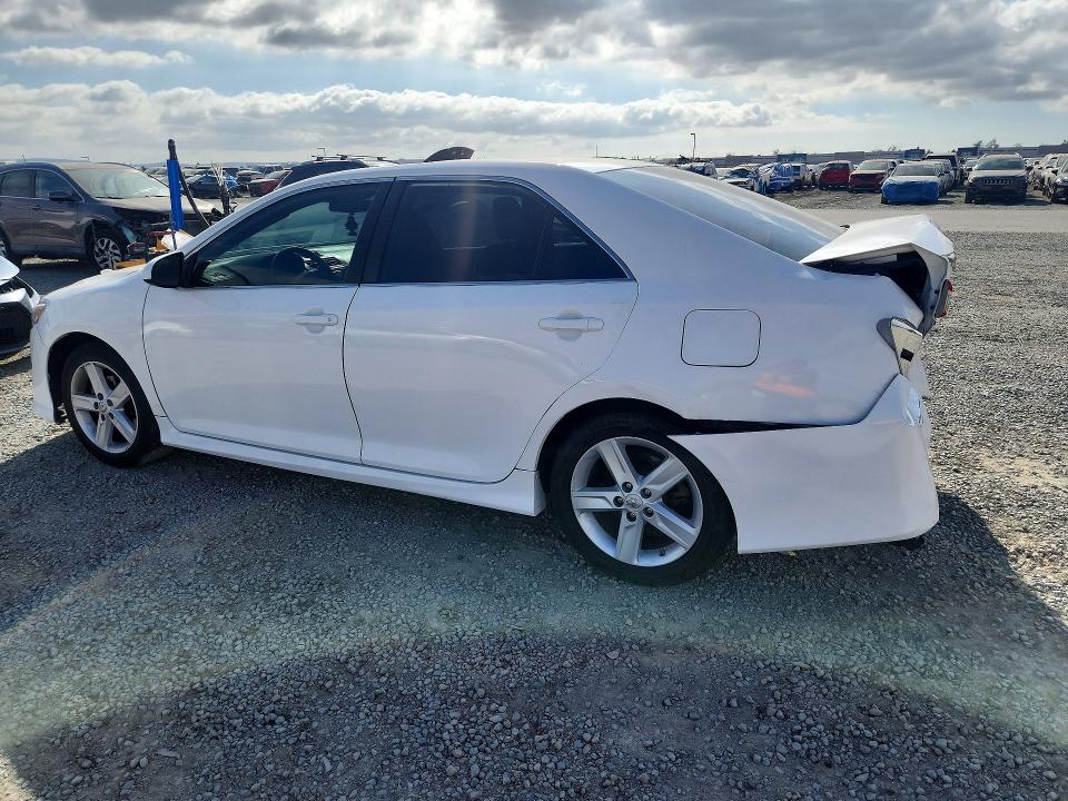 2012 Toyota Camry მანქანა იყიდება აუქციონზე, vin: 4T1BF1FK8CU565496, აუქციონის ნომერი: 69918656