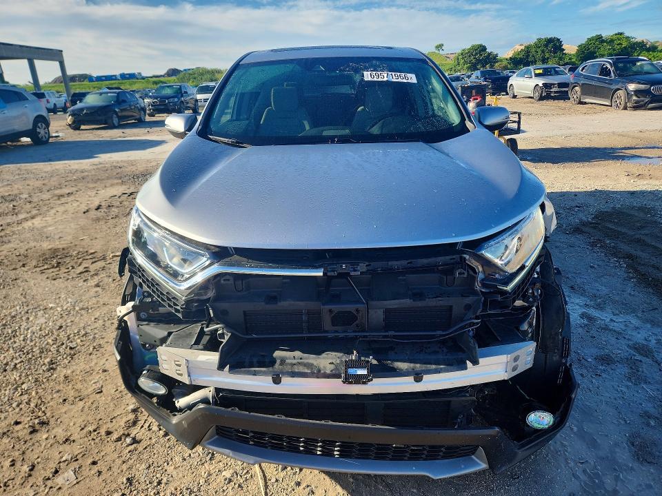 Продажа на аукционе авто 2017 Honda Cr-v, vin: 5J6RW2H51HL055515, номер лота: 69571966