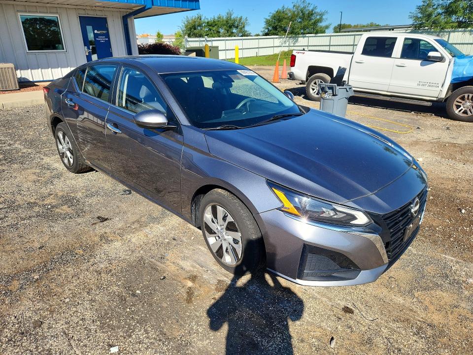 2023 Nissan Altima მანქანა იყიდება აუქციონზე, vin: 1N4BL4BVXPN360167, აუქციონის ნომერი: 69427276