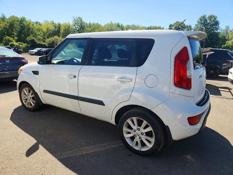 68615916 :رقم المزاد ، KNDJT2A61D7551612 vin ، 2013 Kia Soul مزاد بيع