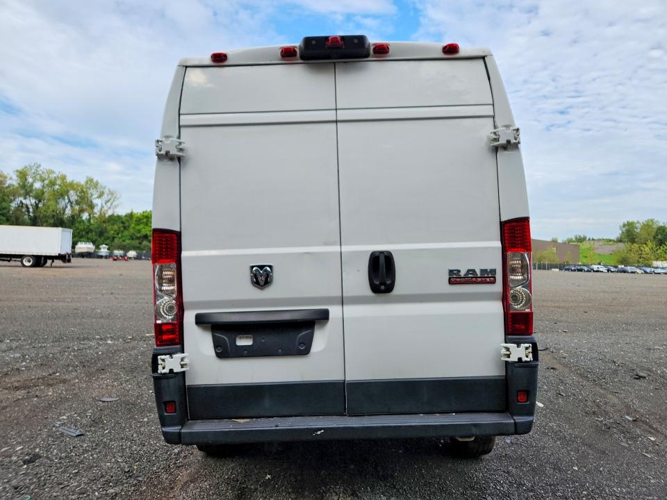 68485446 :رقم المزاد ، 3C6TRVCG5KE531012 vin ، 2019 Ram Promaster 2500 مزاد بيع