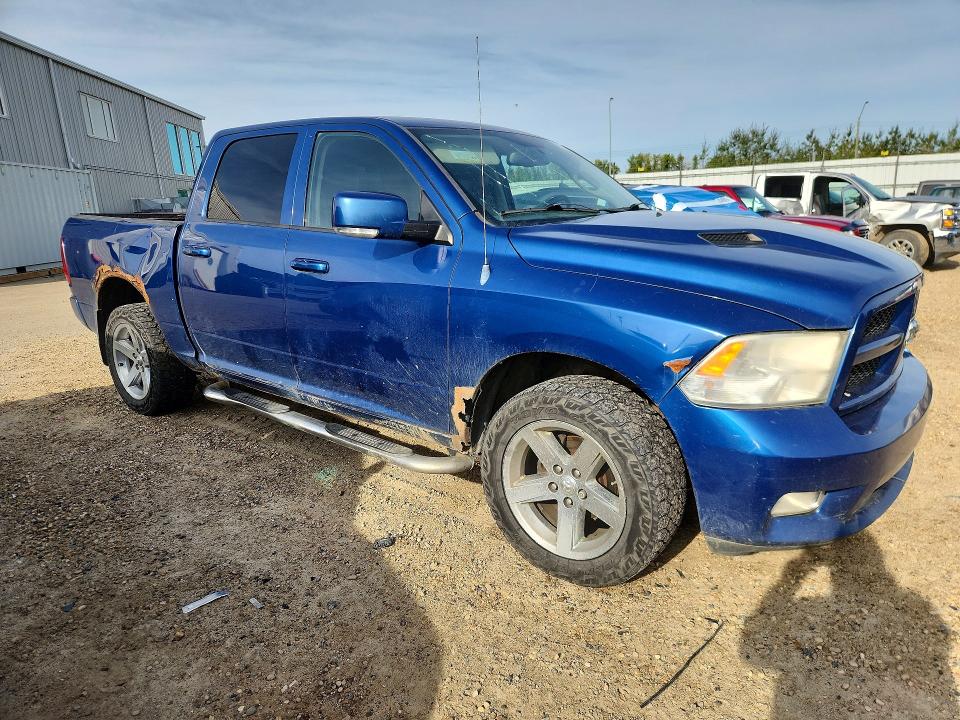 67871996 :رقم المزاد ، 1D7RV1CT5AS176607 vin ، 2010 Dodge Ram 1500 مزاد بيع