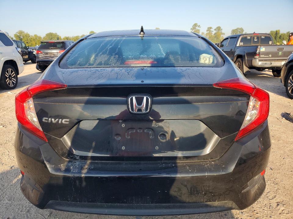 2018 Honda Civic მანქანა იყიდება აუქციონზე, vin: 2HGFC2F72JH508678, აუქციონის ნომერი: 68234696