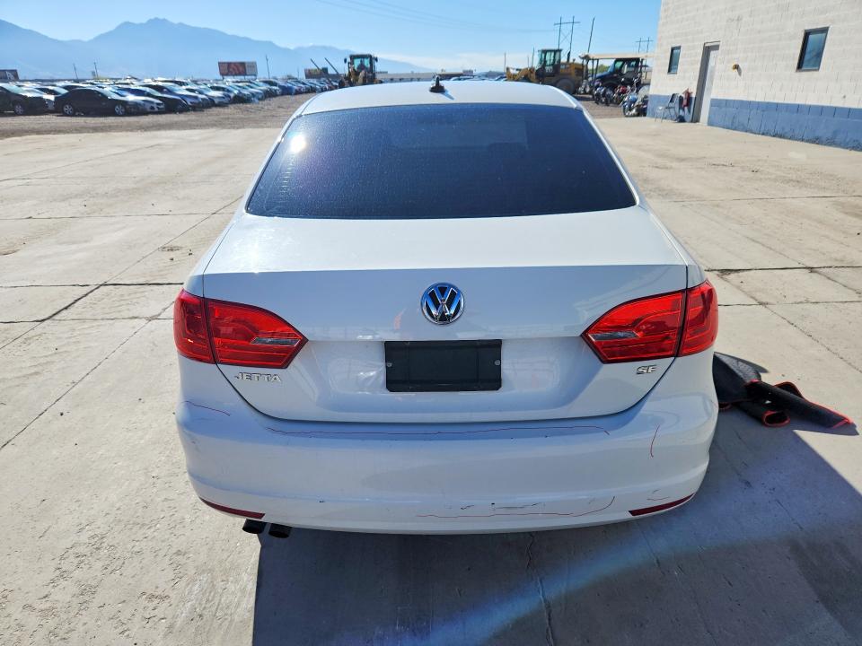 Продажа на аукционе авто 2014 Volkswagen Jetta, vin: 3VWD17AJ5EM211095, номер лота: 70968516