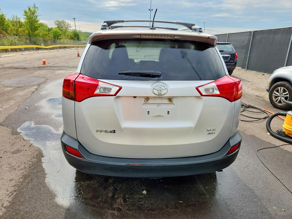 68031026 :رقم المزاد ، JTMRFREV4EJ012409 vin ، 2014 Toyota Rav4 مزاد بيع