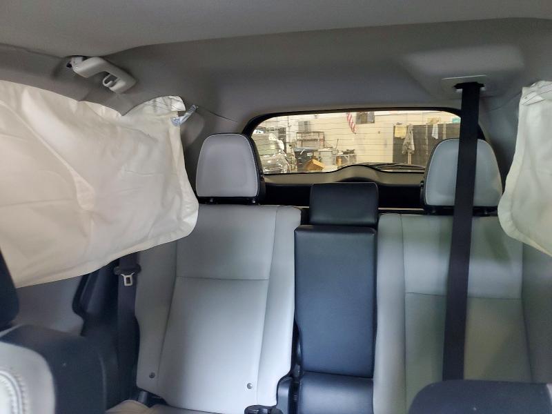 Aukcja sprzedaży 2018 Toyota Rav4, vin: JTMDFREV9JJ182768, numer aukcji: 67501876