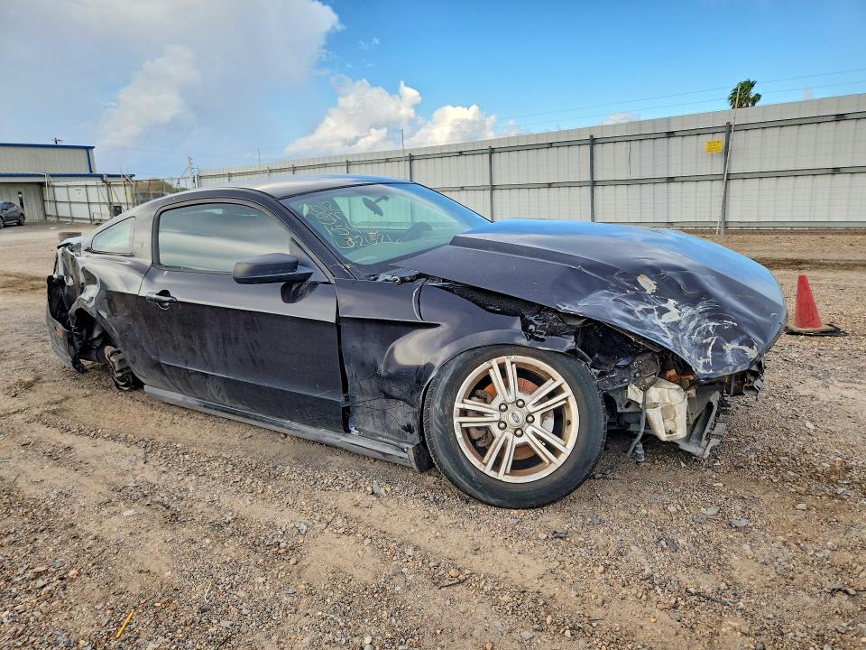 Продажа на аукционе авто 2012 Ford Mustang, vin: 1ZVBP8AM0C5221543, номер лота: 67664346