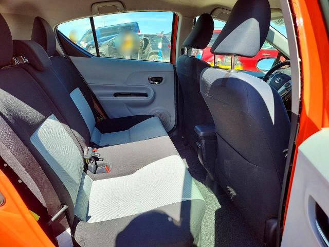 Продаж на аукціоні авто 2013 Toyota Prius C, vin: JTDKDTB39D1041636, номер лоту: 70438086
