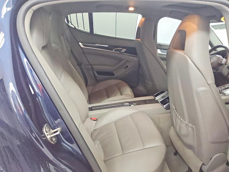 68160066 :رقم المزاد ، WP0AB2A79BL061323 vin ، 2011 Porsche Panamera مزاد بيع