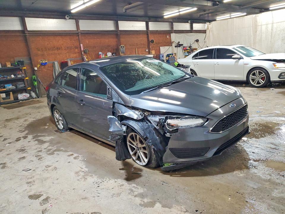 69390116 :رقم المزاد ، 1FADP3FE1JL301223 vin ، 2018 Ford Focus مزاد بيع