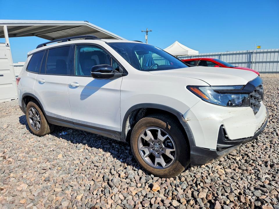 67672236 :رقم المزاد ، 5FNYF8H68PB018380 vin ، 2023 Honda Passport مزاد بيع