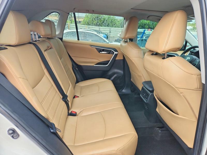 70419176 :رقم المزاد ، 2T3C1RFV2LC042818 vin ، 2020 Toyota Rav4 مزاد بيع