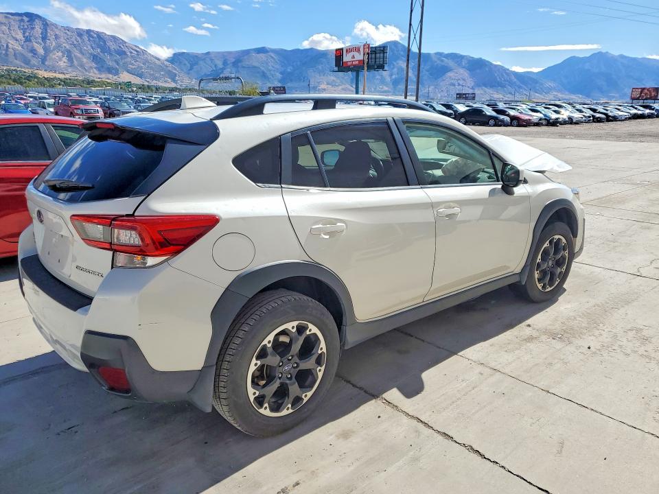 Продаж на аукціоні авто 2021 Subaru Crosstrek, vin: JF2GTAPC6M8335798, номер лоту: 69613826