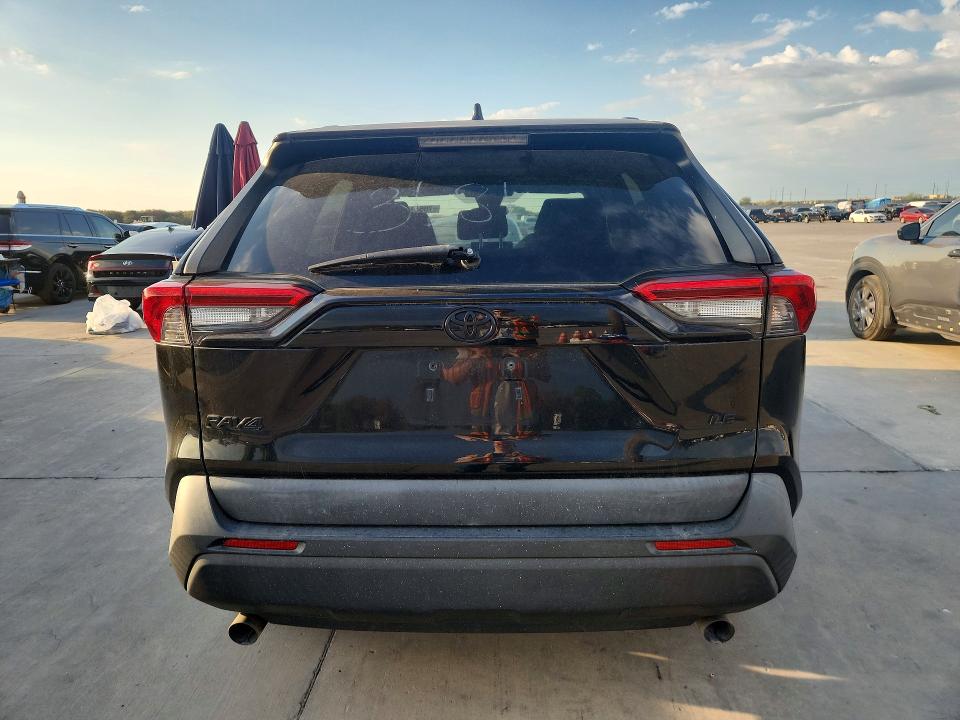 Продаж на аукціоні авто 2021 Toyota Rav4, vin: 2T3H1RFV5MC165097, номер лоту: 70551406
