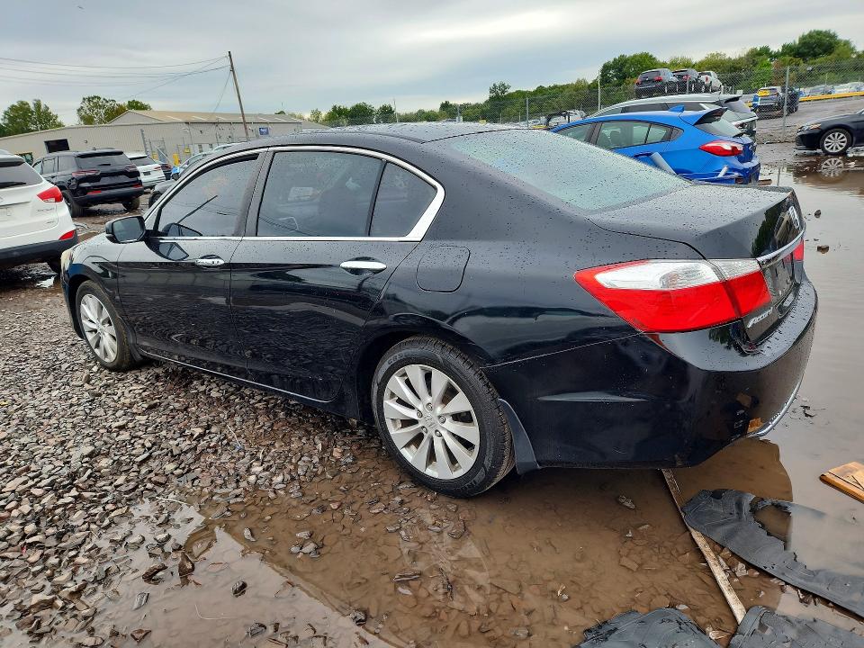 Продажа на аукционе авто 2013 Honda Accord, vin: 1HGCR2F72DA010940, номер лота: 69343046
