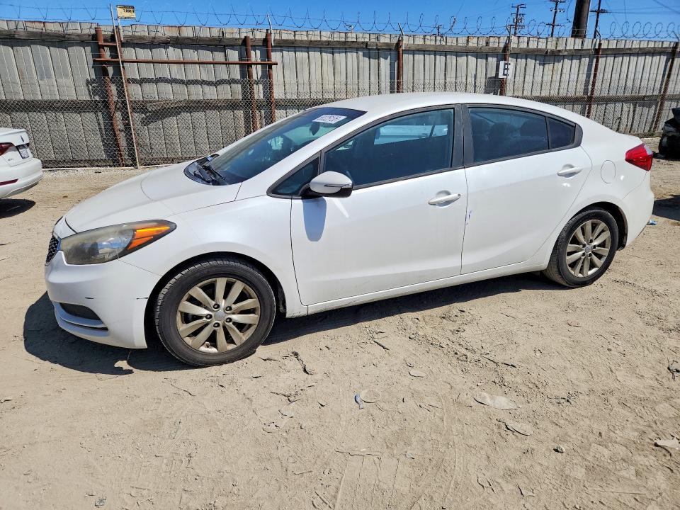 68326136 :رقم المزاد ، KNAFX4A62G5554117 vin ، 2016 Kia Forte مزاد بيع