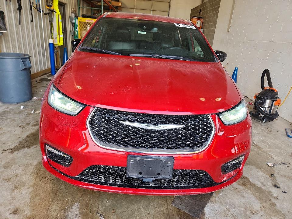 Продаж на аукціоні авто 2025 Chrysler Pacifica, vin: 2C4RC1BGXSR554962, номер лоту: 71019426