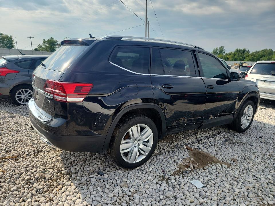 67351316 :رقم المزاد ، 1V2WR2CA5KC565439 vin ، 2019 Volkswagen Atlas مزاد بيع