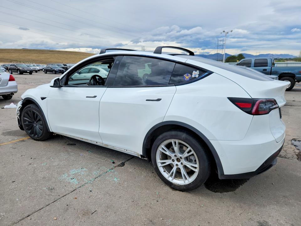 Продажа на аукционе авто 2020 Tesla Model Y, vin: 5YJYGDEE6LF006725, номер лота: 69361676