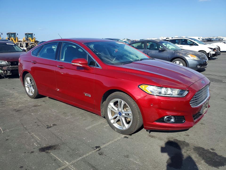 Продажа на аукционе авто 2016 Ford Fusion, vin: 3FA6P0SU8GR195951, номер лота: 69412316