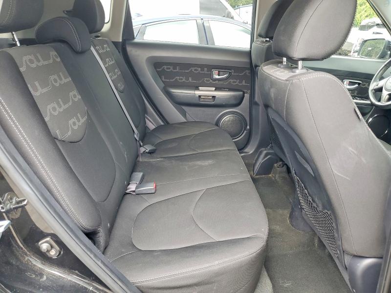 68696466 :رقم المزاد ، KNDJT2A69C7744170 vin ، 2012 Kia Soul مزاد بيع