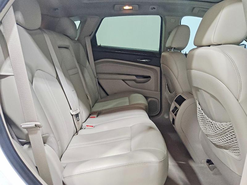 69009336 :رقم المزاد ، 3GYFNBE32FS620208 vin ، 2015 Cadillac Srx مزاد بيع