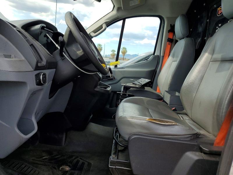 67930526 :رقم المزاد ، 1FTYE1YMXGKB08769 vin ، 2016 Ford Transit مزاد بيع