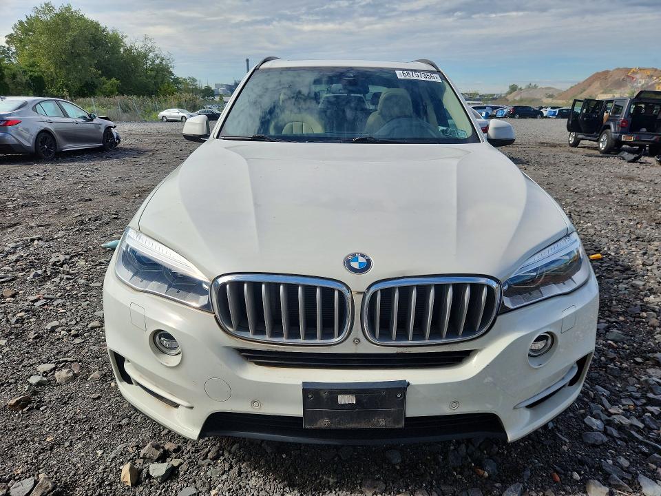 2015 Bmw X5 მანქანა იყიდება აუქციონზე, vin: 5UXKR6C59F0J78490, აუქციონის ნომერი: 68757356