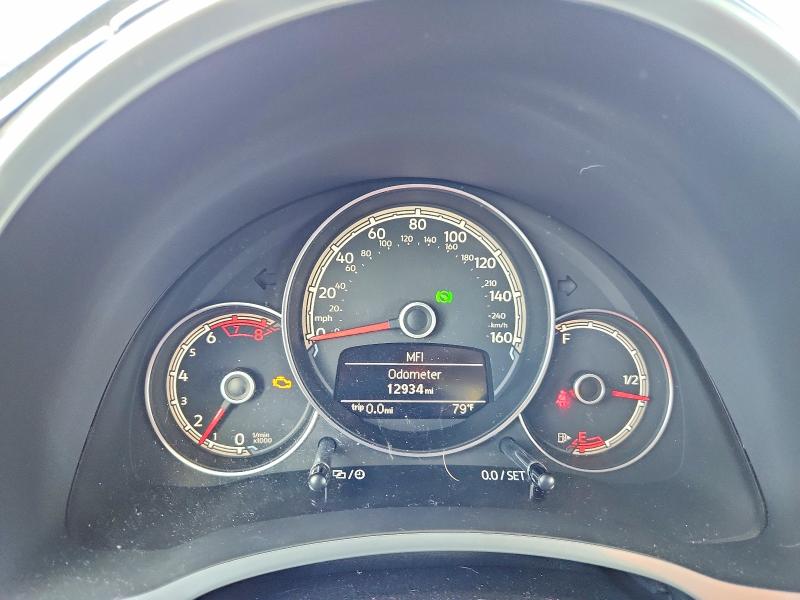 2017 Volkswagen Beetle მანქანა იყიდება აუქციონზე, vin: 3VW517AT0HM801943, აუქციონის ნომერი: 70368056