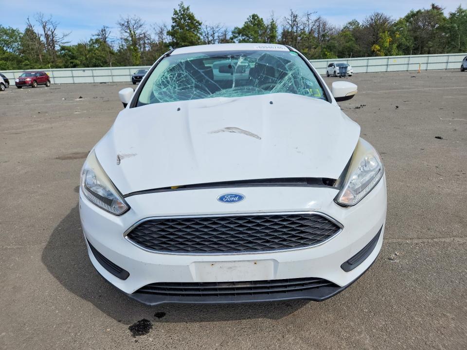 69946746 :رقم المزاد ، 1FADP3F20GL215142 vin ، 2016 Ford Focus مزاد بيع