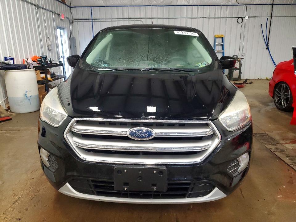 2017 Ford Escape მანქანა იყიდება აუქციონზე, vin: 1FMCU9GD6HUA11261, აუქციონის ნომერი: 67249756