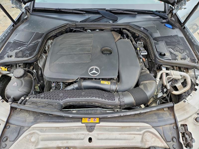 2021 Mercedes-benz C მანქანა იყიდება აუქციონზე, vin: W1KWF8DB1MR644844, აუქციონის ნომერი: 70143856