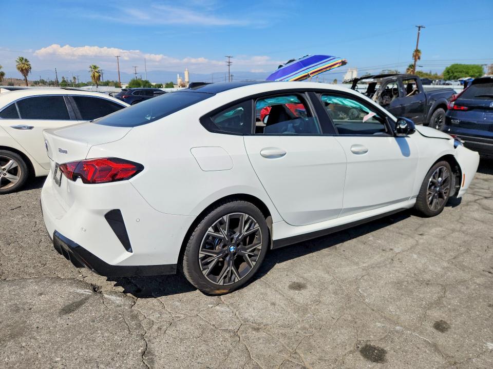 2026 Bmw 228 მანქანა იყიდება აუქციონზე, vin: WBA83GG00T7U78680, აუქციონის ნომერი: 70666846