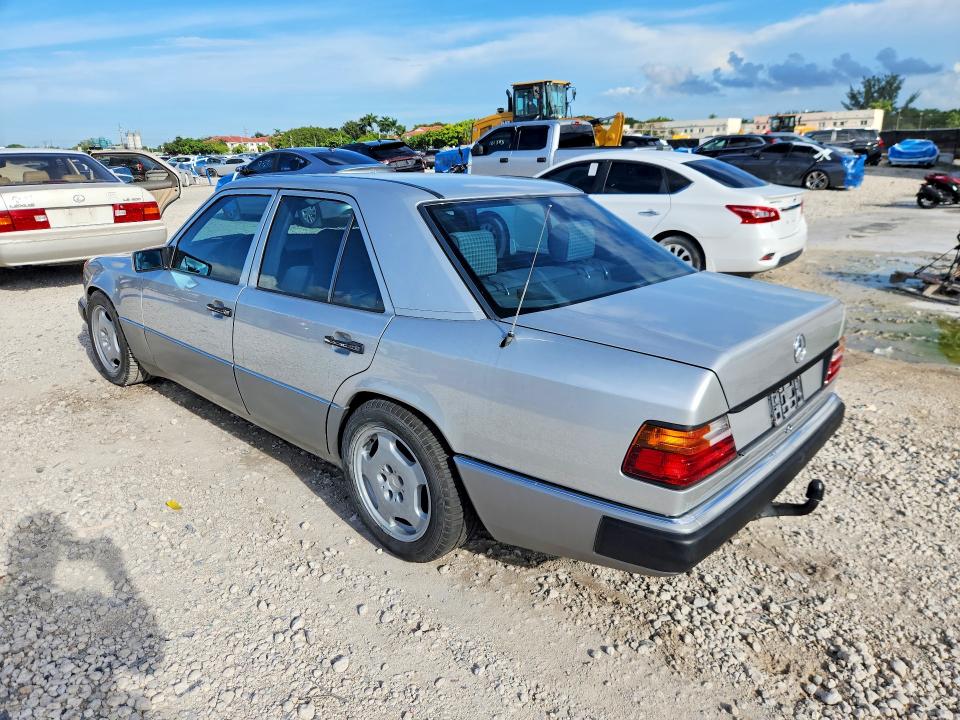 68991576 :رقم المزاد ، WDB1240231B517199 vin ، 1991 Mercedes-benz 300 D مزاد بيع