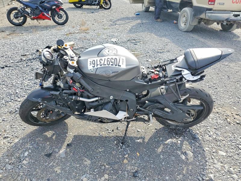 70597316 :رقم المزاد ، JYARJ16Y6GA010667 vin ، 2016 Yamaha Yzfr6 مزاد بيع