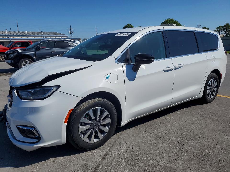 68414866 :رقم المزاد ، 2C4RC1S72RR118178 vin ، 2024 Chrysler Pacifica مزاد بيع