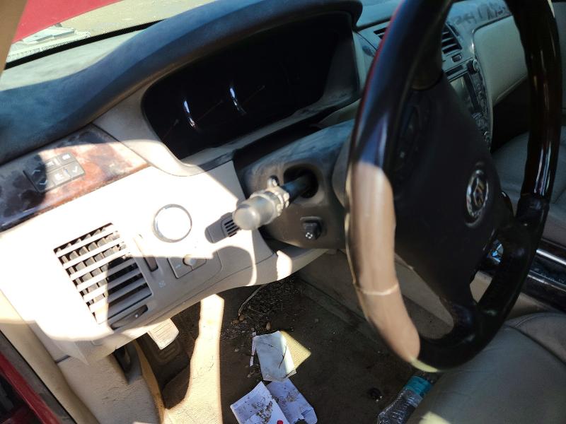 2011 Cadillac Dts მანქანა იყიდება აუქციონზე, vin: 1G6KH5E67BU142548, აუქციონის ნომერი: 68500156