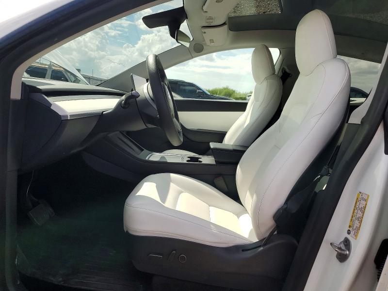 Продажа на аукционе авто 2021 Tesla Model Y, vin: 5YJYGDEE2MF256321, номер лота: 69920926