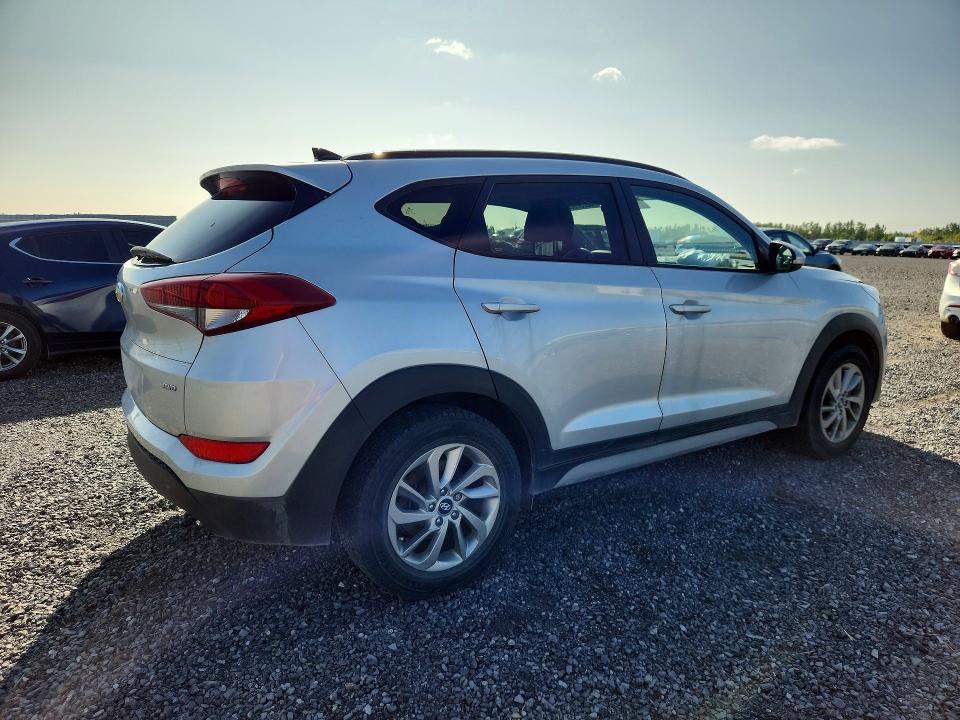 68237056 :رقم المزاد ، KM8J3CA42JU828359 vin ، 2018 Hyundai Tucson مزاد بيع