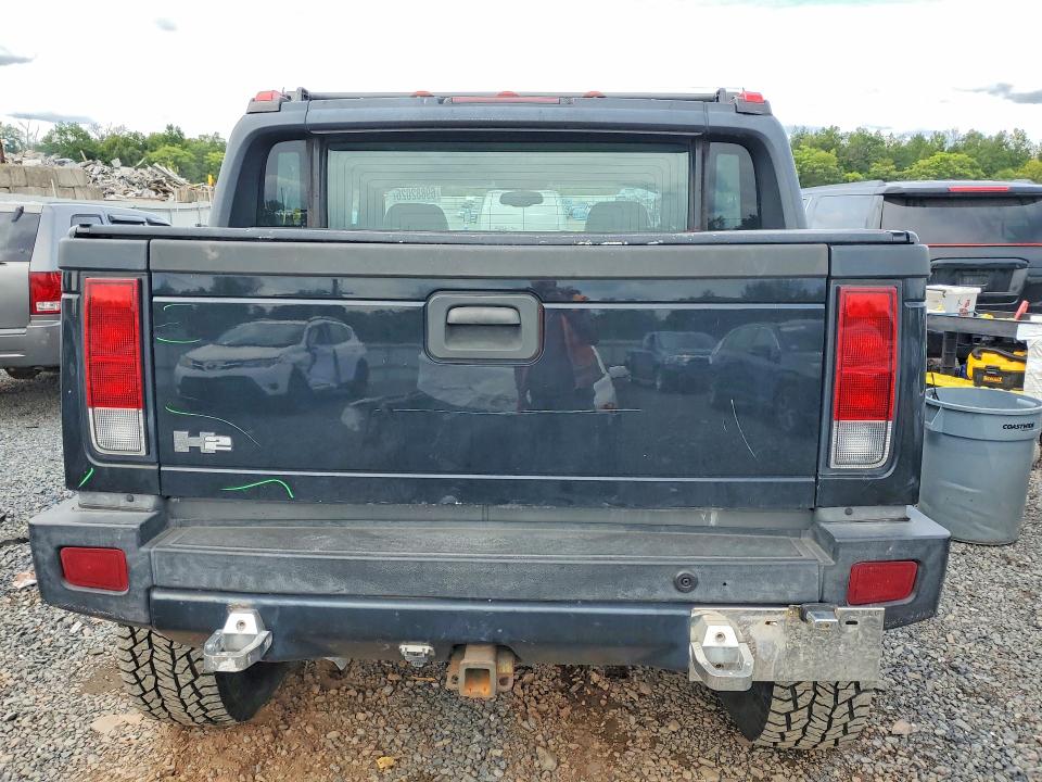 2005 Hummer H2 Sut მანქანა იყიდება აუქციონზე, vin: 5GRGN22U95H111682, აუქციონის ნომერი: 69882026