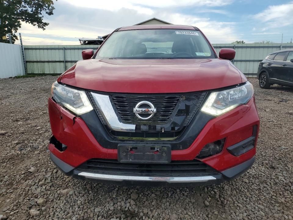 Продаж на аукціоні авто 2017 Nissan Rogue, vin: JN8AT2MV4HW266101, номер лоту: 70233846