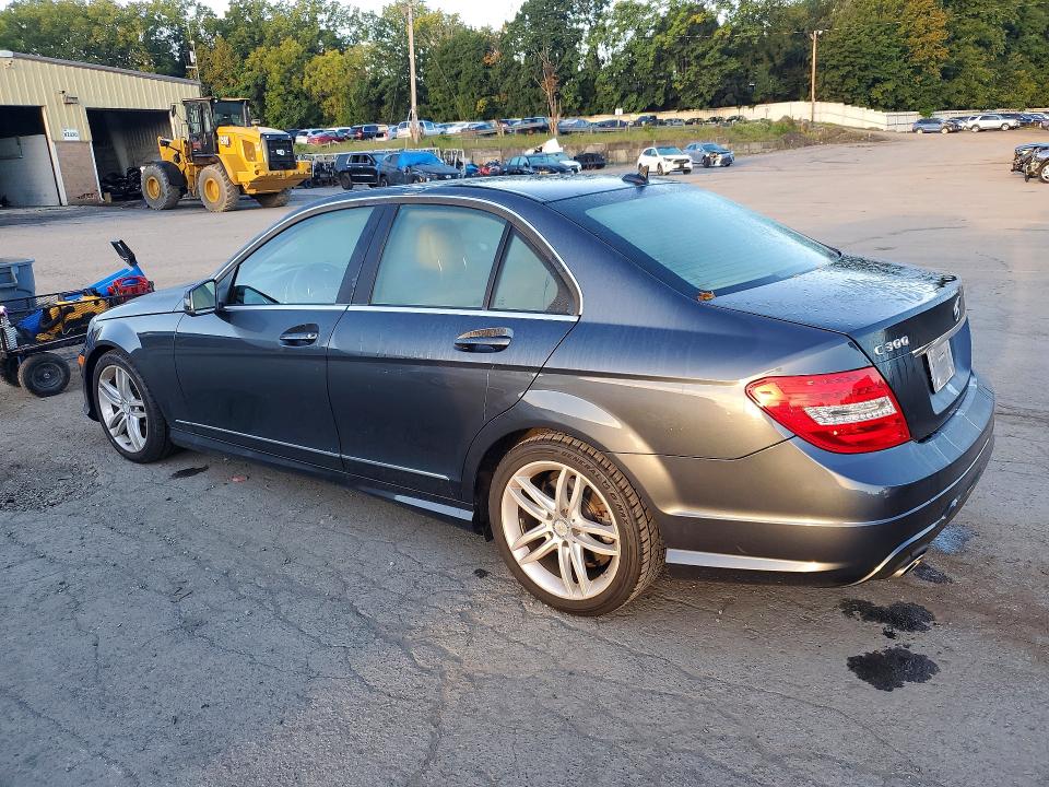 Продаж на аукціоні авто 2013 Mercedes-benz C, vin: WDDGF8AB4DG141040, номер лоту: 68923556