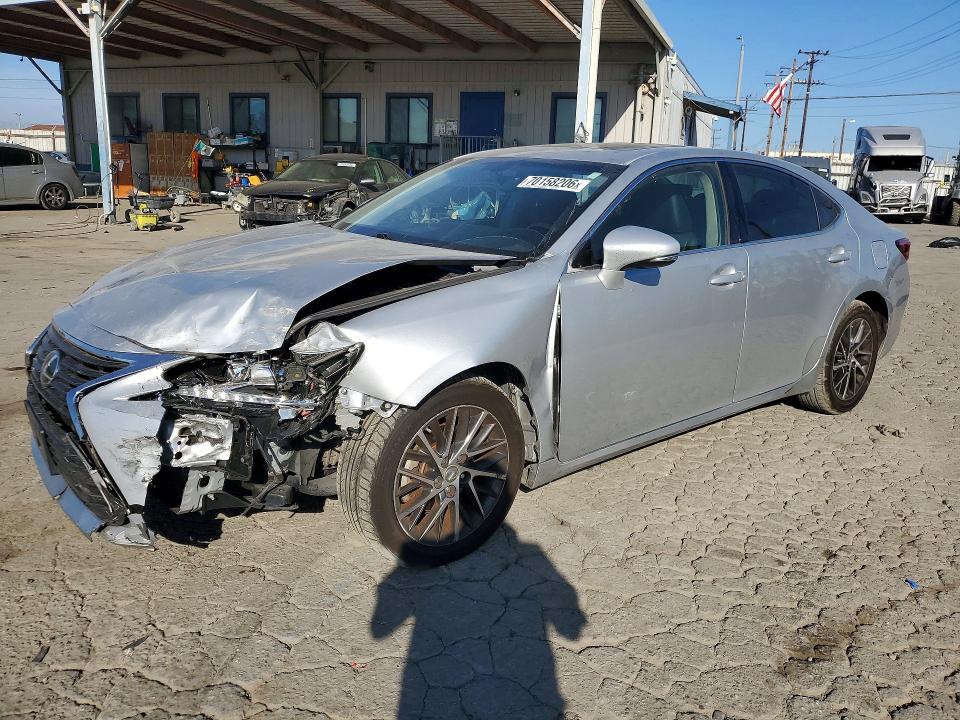 Auction sale of the 2016 Lexus Es, vin: JTHBK1GGXG2220139, lot number: 70158206