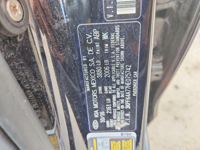 Продажа на аукционе авто 2017 Kia Forte, vin: 3KPFK4A77HE075742, номер лота: 68288756