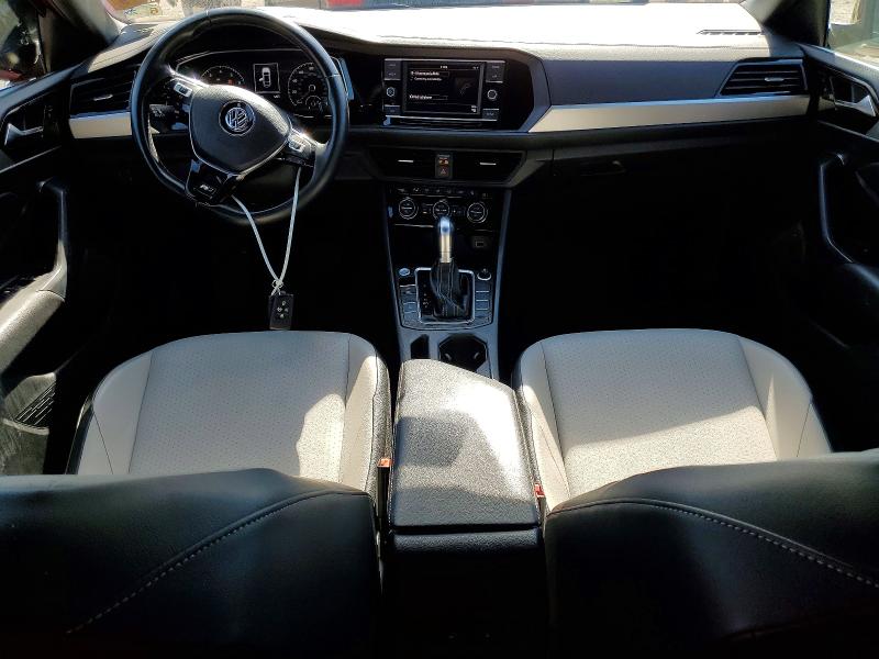 67966996 :رقم المزاد ، 3VWC57BU6KM195297 vin ، 2019 Volkswagen Jetta مزاد بيع