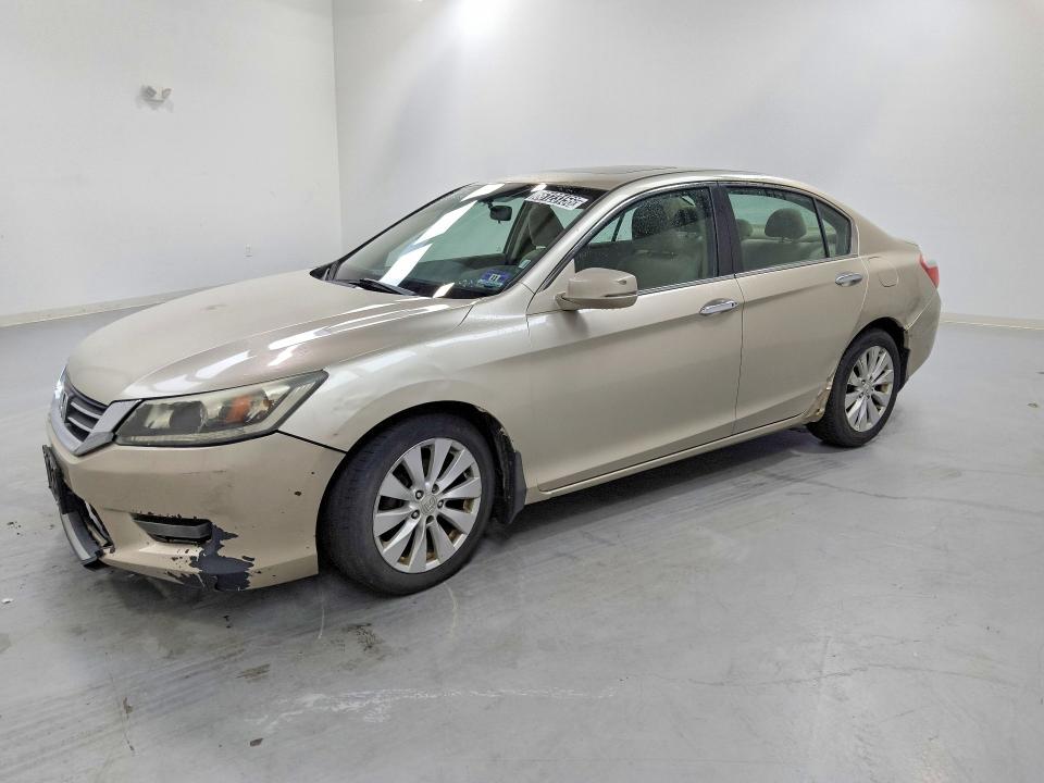 2015 Honda Accord მანქანა იყიდება აუქციონზე, vin: 1HGCR2F73FA027121, აუქციონის ნომერი: 66123156