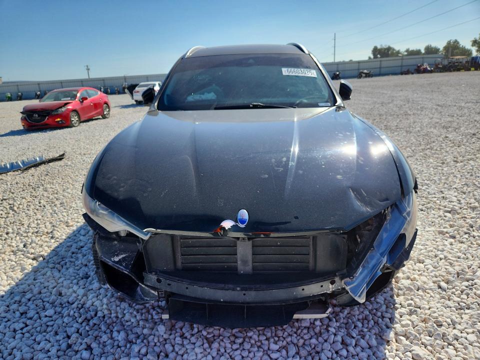 66603026 :رقم المزاد ، ZN661YUA1HX210858 vin ، 2017 Maserati Levante مزاد بيع
